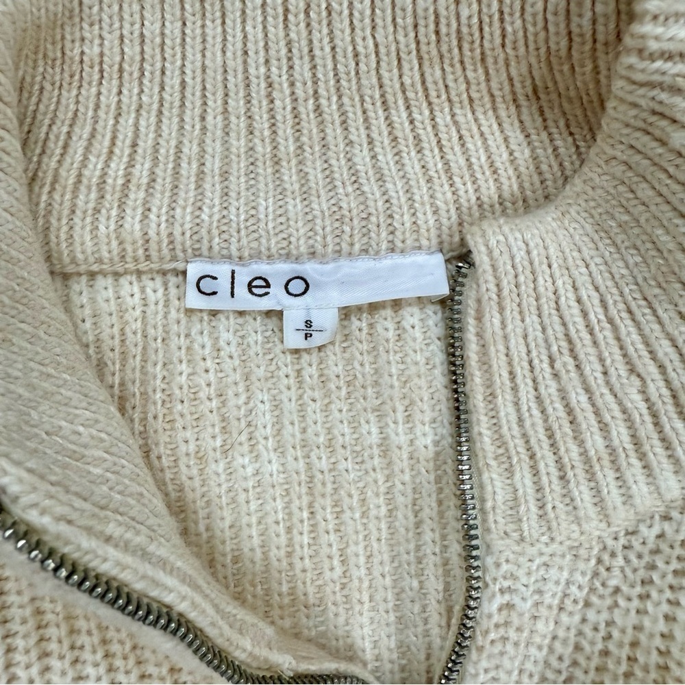 Cleo Oversized Quarter Zip Sweater with Black Stripes - Picture 3 of 8